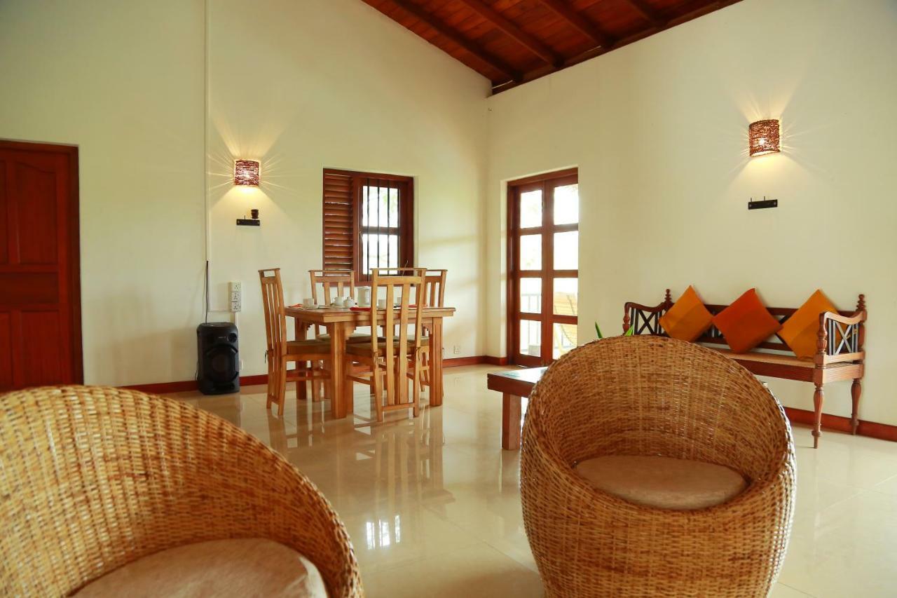 Ambepussa Villa 61 מראה חיצוני תמונה
